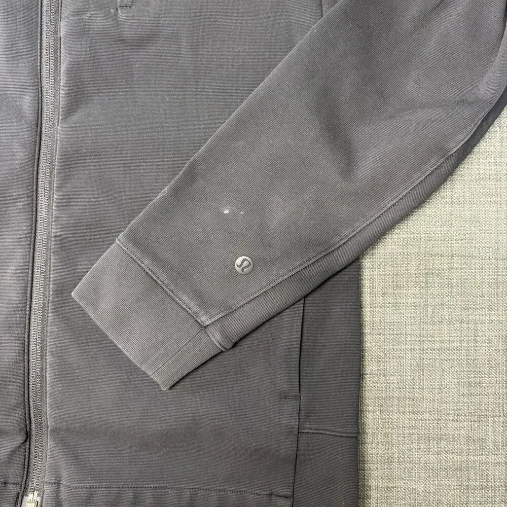 Lululemon Sojourn Jacket Mens Small Black Full Zip Mock Neck Athletic Athleisure